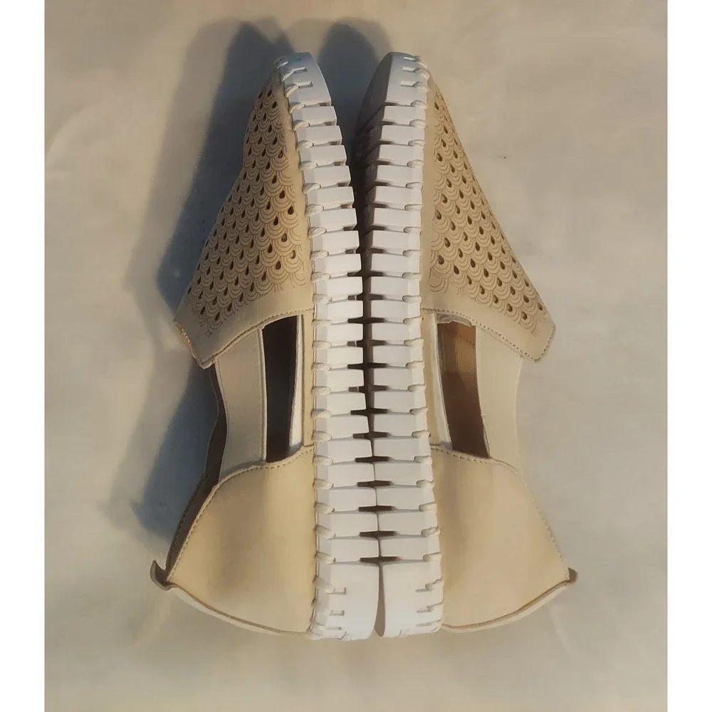 Ilse Jacobsen Hornbaek Womens Tulip Beige Slip-Ons Flats Loafers Size 8 #3171